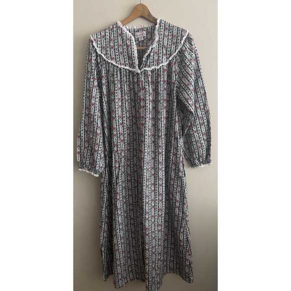 LANZ OF SALZBURG  DARK GREEN TYROLEAN HEART Long FLANNEL Nightgown Medium - Picture 1 of 11